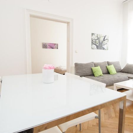 Vienna-Apartment-One Liechtensteinstrasse Buitenkant foto