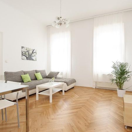 Vienna-Apartment-One Liechtensteinstrasse Buitenkant foto